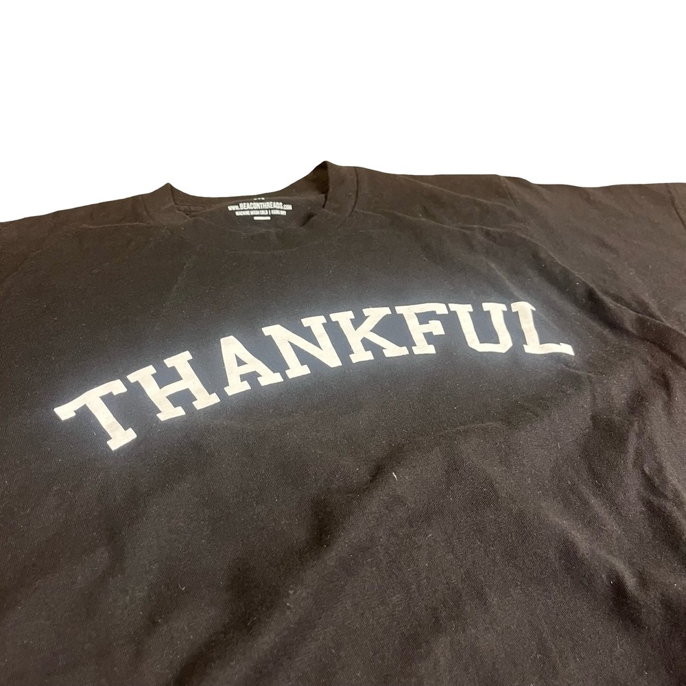 Beacon Threads Mens Medium Thankful Graphic T-Shirt Black Short Sleeve Crew Neck